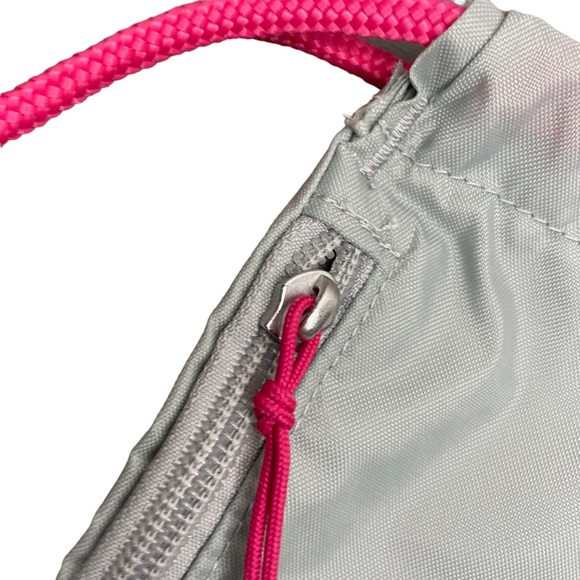 The North Face Sling Backpack - Picture 8 of 16